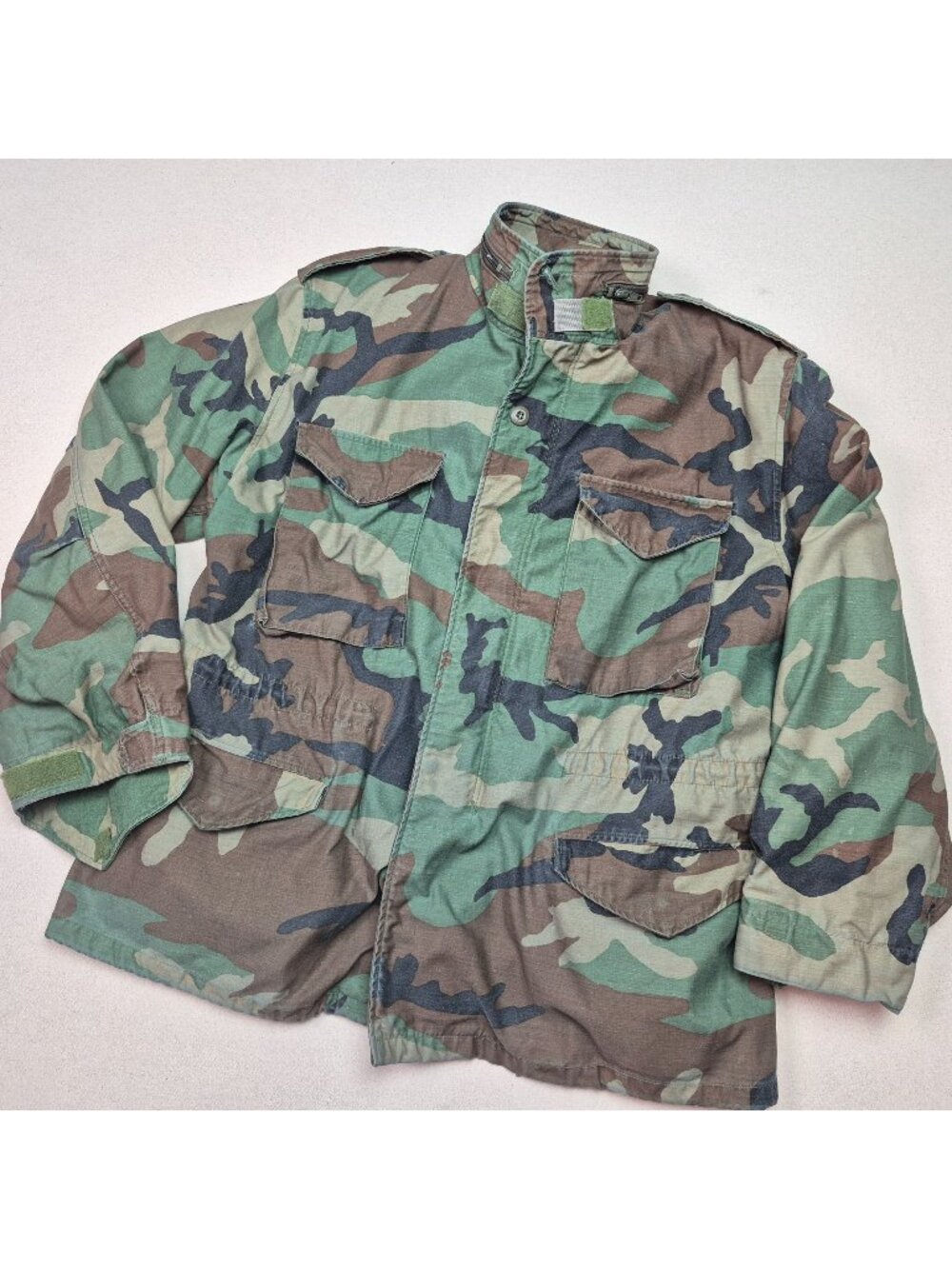 US Army M65 Lined Cargo Chore Field Jacket Woodland Camo Sz L 1960's VINTAGE